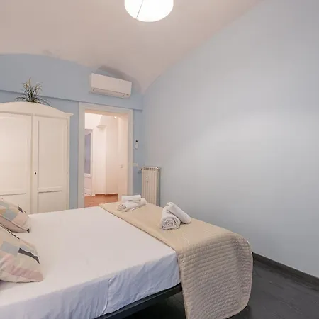 In Via Merulana By Halldis 로마