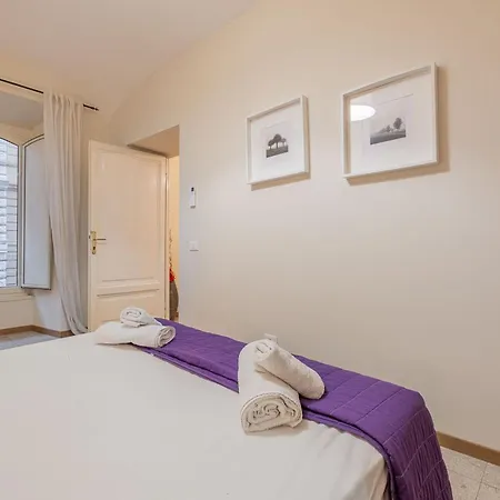In Via Merulana By Halldis Apartment *